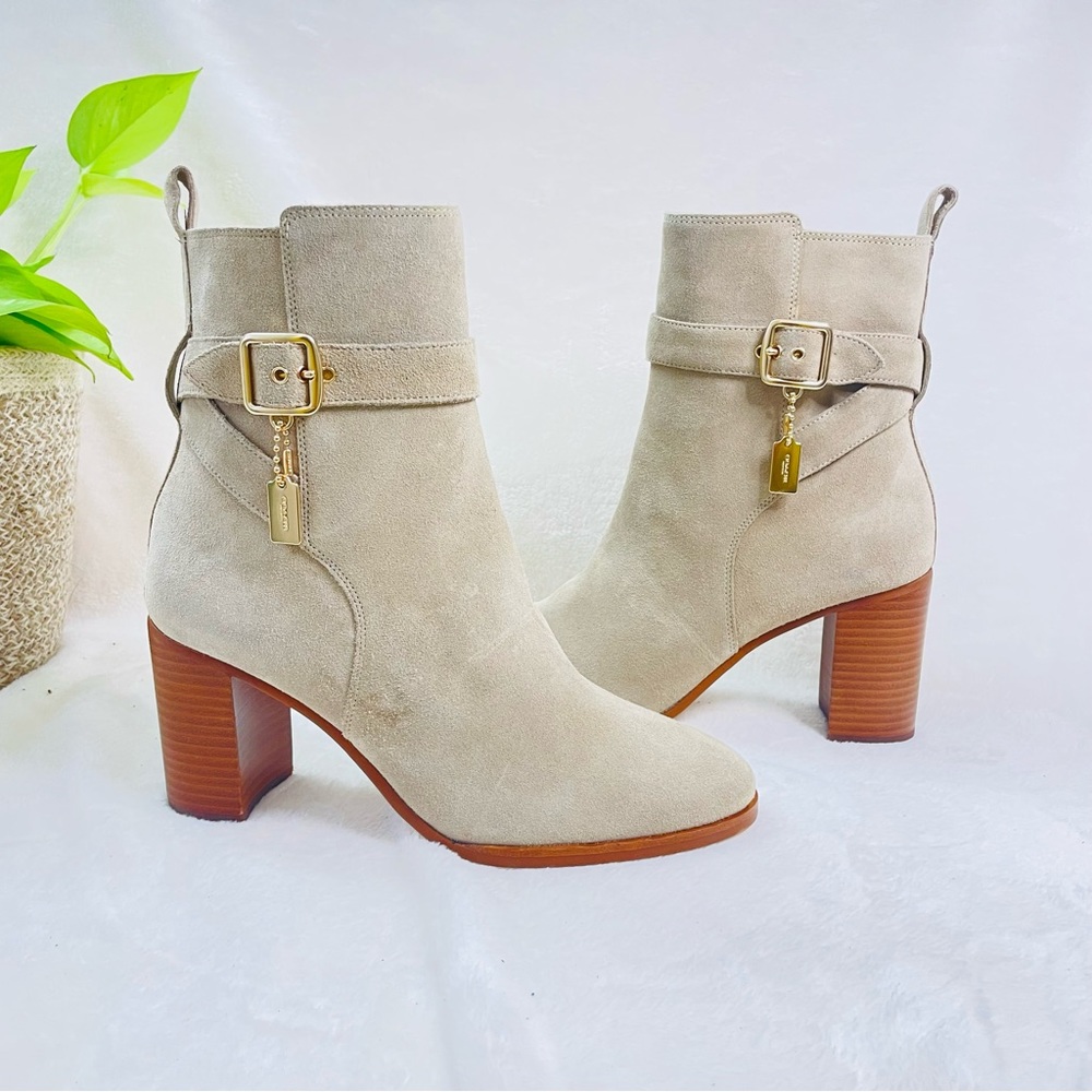 COACH BEIGE ‘OLIVIA’ LEATHER HEELED ANKLE BOOTS size 7.5  E 111‎ - Picture 4 of 16